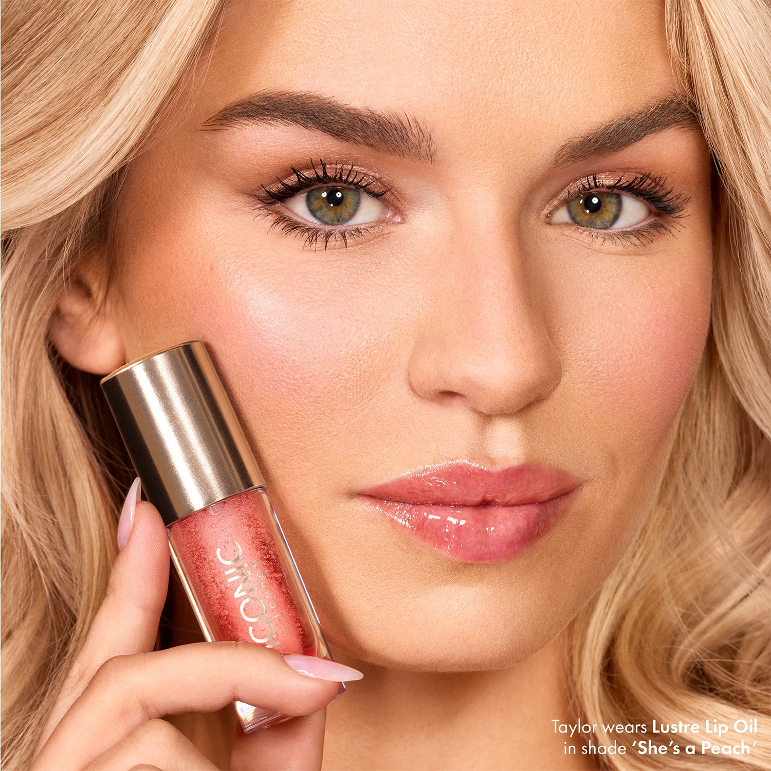 LUSTRE LIP OIL BY ICONIC LONDON (ACEITE PARA LABIOS CON COLOR)